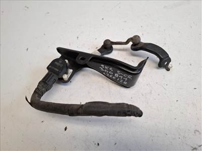 Suzuki SX4 S-Cross első xenon állító motor