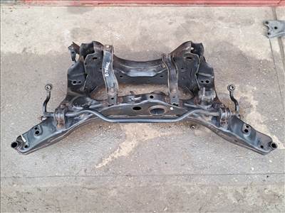 Nissan X-Trail (T32) 1.6 DCI 4WD Hátsó bölcső 