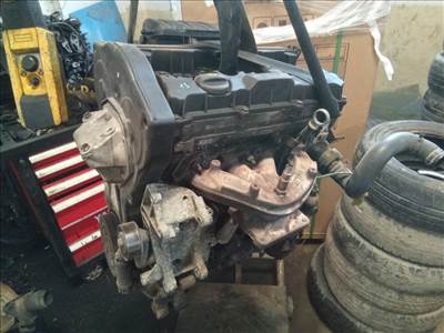 CITROEN XSARA 00.11-04.12 Motor. benzin fűzött blokk hengerfejjel