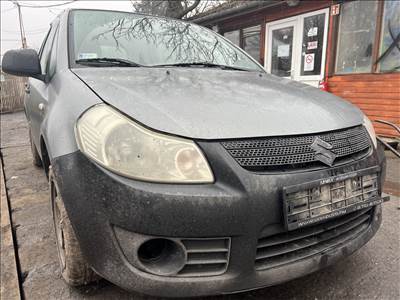 Suzuki SX4 I 1.5i bontott alkatrészei