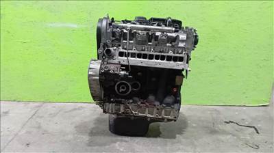 iveco daily 35 2.3 fűzött blokk hengerfej motor pumpa porlasztó 1sku190