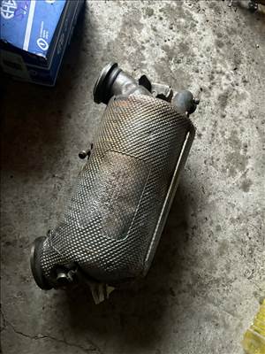 Mercedes Részecskeszűrő A 654 140 00 16 a654140016