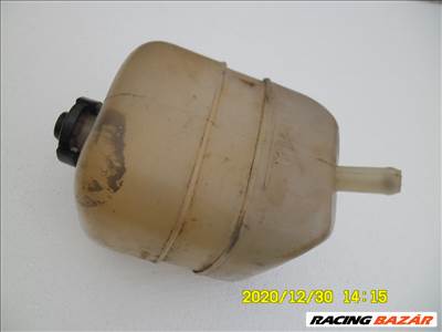 Lada 2107, Niva kiegyenlítő tartály 21011311014