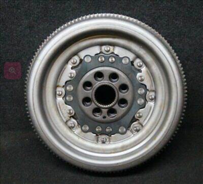 1.8tfsi új luk lendkerék VW golf VII Audi skoda 06k105266j