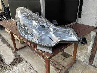 Citroën C-Crosser jobb xenon fényszóró  avn9565-p7142r