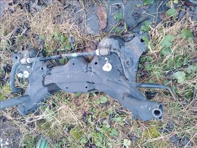 Suzuki Swift Bőlcső