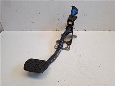 Mazda CX-3  fékpedál