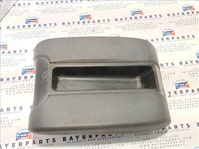 BMW E39 fekete telefonos könyöklő kartámasz