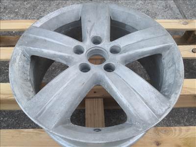 1db Volkswagen 17-es gyári alufelni