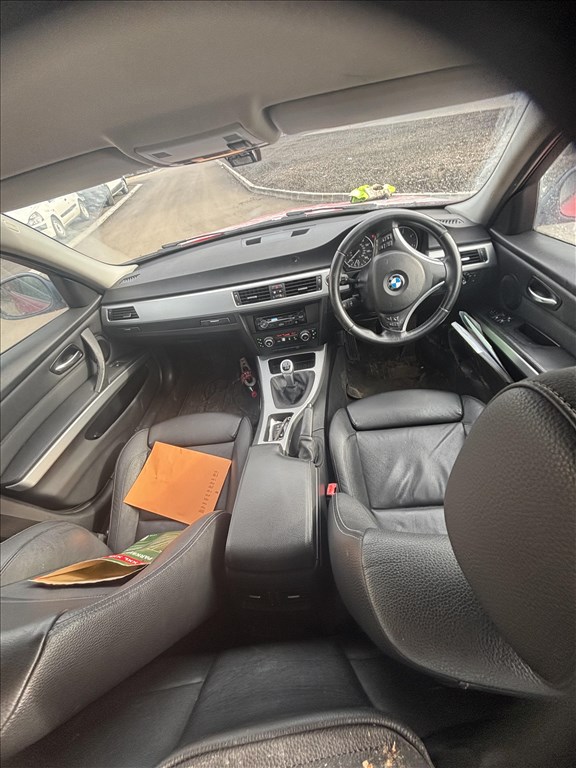 BMW 3-as sorozat (E90, E91, E92, E93) bontott alkatrészei 5. kép