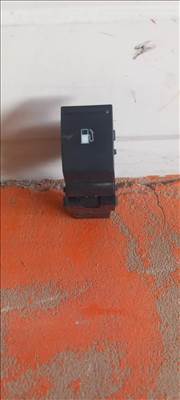 VW Volkswagen Golf Seat Skoda Audi 03- Tankajtó tank nyitó gomb 2495