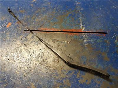 Opel Astra H Jobb Első Ablaktörlő Kar