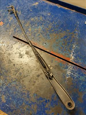 Opel Astra H Bal Első Ablaktörlő Kar