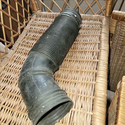 Volkswagen Golf III, Volkswagen Vento levegó cső