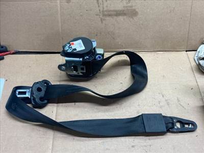 Audi Q7 (4L) biztonsági öv  4l1857705