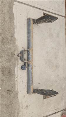 Nissan Navara (D40) vonóhorog 