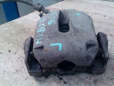 BMW E39 95-03 Jobb első féknyereg munkahengerrel