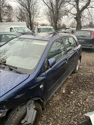 Toyota Corolla (E120/E130) bontott alkatrészei