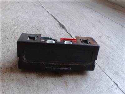 RENAULT THALIA 02.03-08.10 Multifunkciós központi kijelző