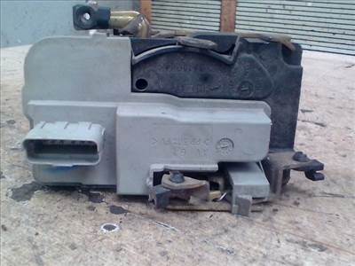 PEUGEOT 206 Bal első ajtó zárszerkezet központi záras