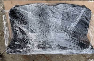 Skoda Superb III kalaptartó fekete hibátlan