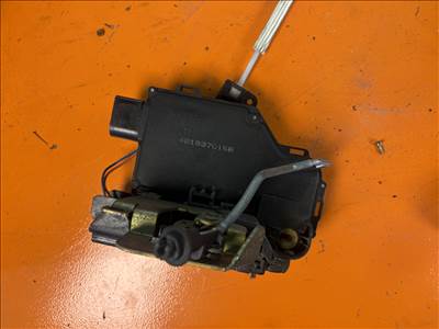 Audi A6 (C5 - 4B) Bal első ajtózár  4b1837015b