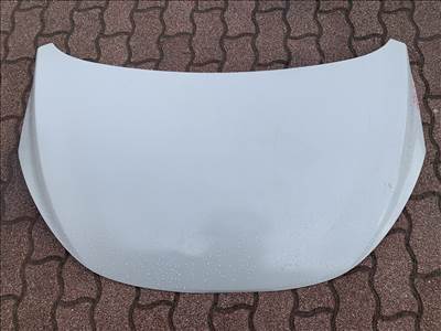 Suzuki Celerio (2014-től) Új gépháztető 