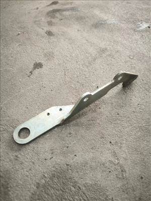 Iveco DAILY 06- Blokk motorkiemelő kiemelő emelő fém konzol tartó 4838