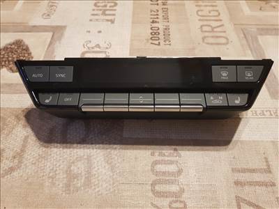 Audi A3 (8Y) 89A. AUDI digitális KLIMAVEZÉRLŐ panel 89a820043a