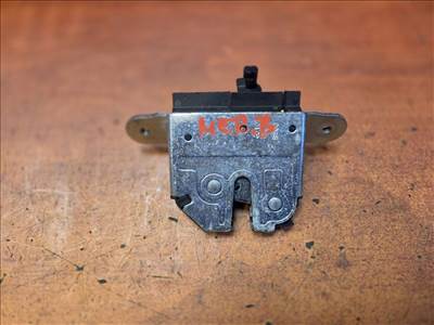 OPEL CORSA E/ MERIVA B Csomagtérajtó Zárszerkezet