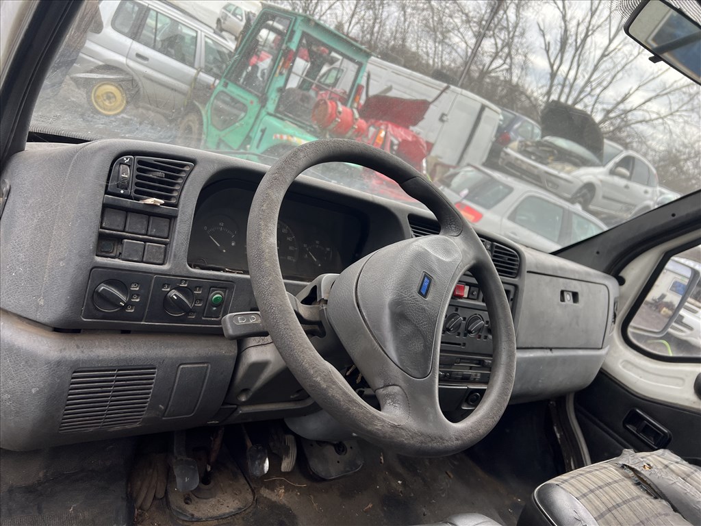 Fiat Ducato II 2.8D bontott alkatrészei 3. kép