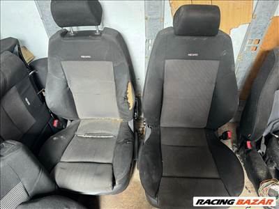 Volkswagen Golf IV Recaro ülés szett