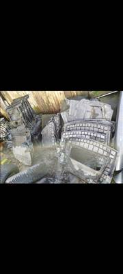 BMW 5-ös sorozat, BMW 3-as sorozat Bmw motor alatti burkolatok eladók 