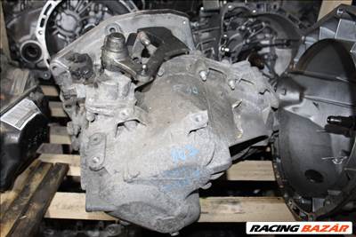 Opel Astra H 1.9D manuális F40 kódú sebességváltó 