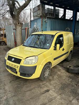 Fiat Doblo csomagtérajtó 