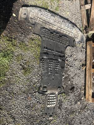 Audi Q7 (4L) motorvédő alsó tálca  7l8825439