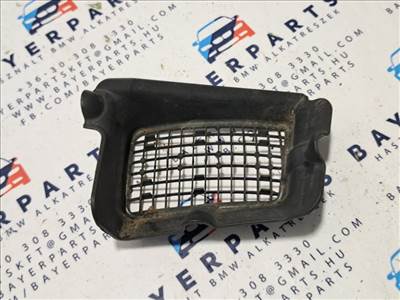 BMW E81 E87 E82 E88 E90 E91 E92 E93 E84 X1 jobb első levélrács lefolyó rács