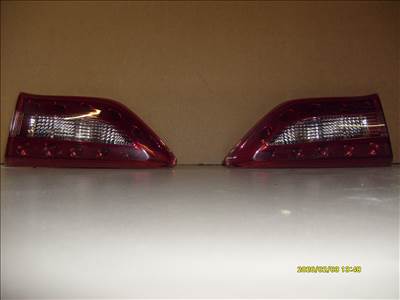 Infiniti FX / QX70 INFINITI FX 35 JOBB/BAL HÁTSÓ BELSŐ LÁMPA ELADÓ!