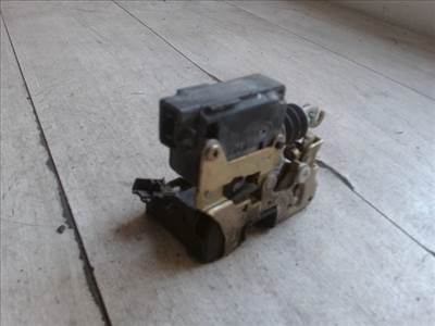 RENAULT TWINGO 98-07 Jobb első ajtó zárszerkezet központizáras