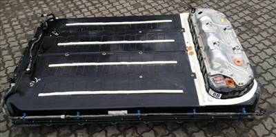 Tesla Model 3 Long Range -  komplett nagy akku, keveset futott HIBÁTLAN állapotban!