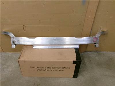 AUDI Q5 80A első lökhárító merevítő 2017- 80A807113E