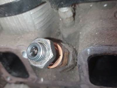 Opel Corsa B Porlasztó (1 db) *152770*
