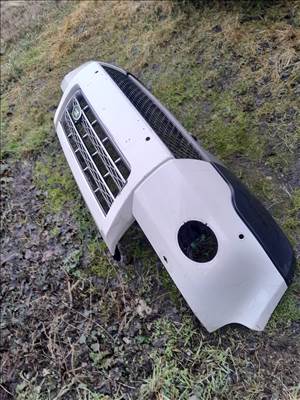 Land Rover Freelander II első lökhárító