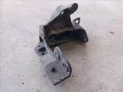 Renault MASTER Opel MOVANO 10-  Vízpumpa keringető tartó konzol 1114
