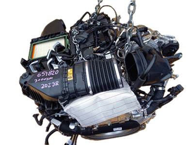 Mercedes-Benz E-osztály W214 E220d Komplett motor 654.820