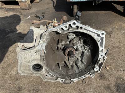 Toyota Yaris (XP130/XP150) 1.33 VVT-i váltó 