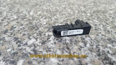 Opel Crossland belső ajtó világítás 9832868780 659745