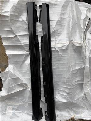 Toyota Corolla Verso (AR10) küszöb burkolatok 75852-0f010 / 75851-0f010