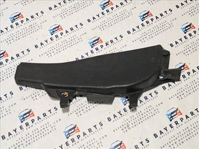BMW E46 sedan touring coupe compact jobb első motortér szélvédő alatti burkolat borítás