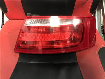 Audi A5 (B8 - 8T) COUPE - jobb hátsó külső lámpa 8t0945096